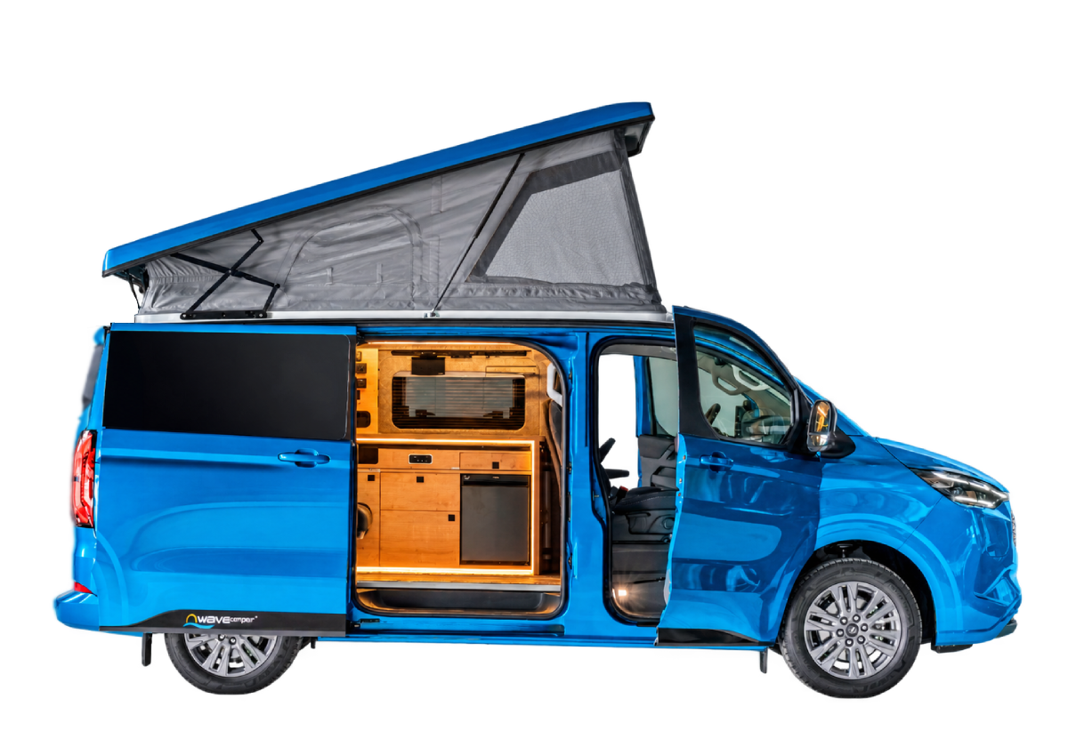 Wavecamper Ford Custom E-Line opened roof and sidedoor
