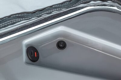 USB-C-Anschlüsse im unteren und oberen Bettbereich